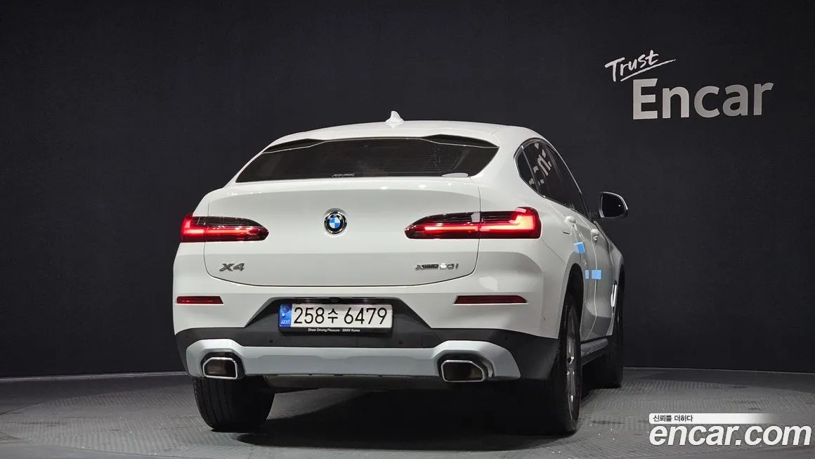 BMW X4 — фото 5