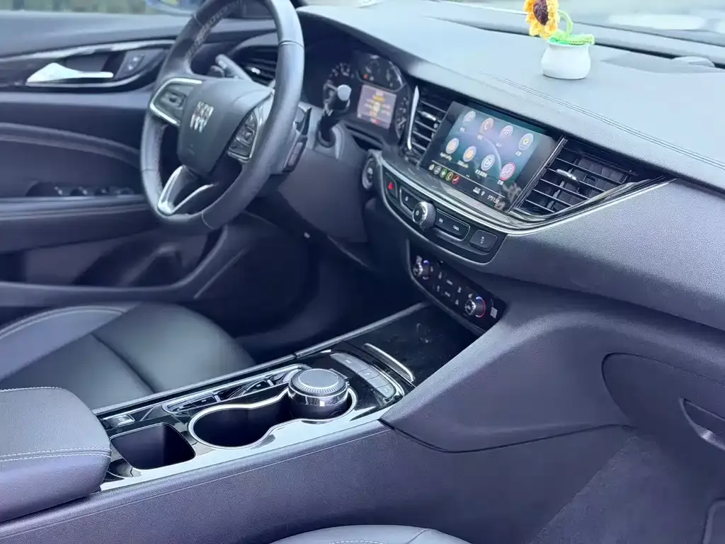Buick Regal — фото 9
