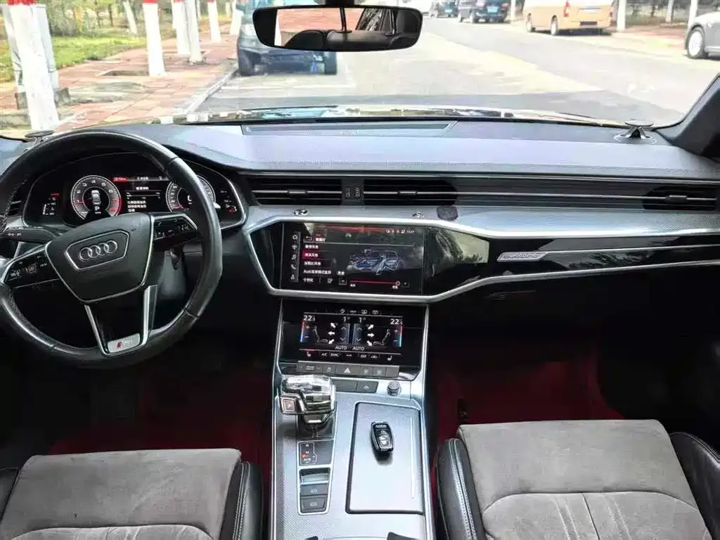 Audi A6L — фото 4