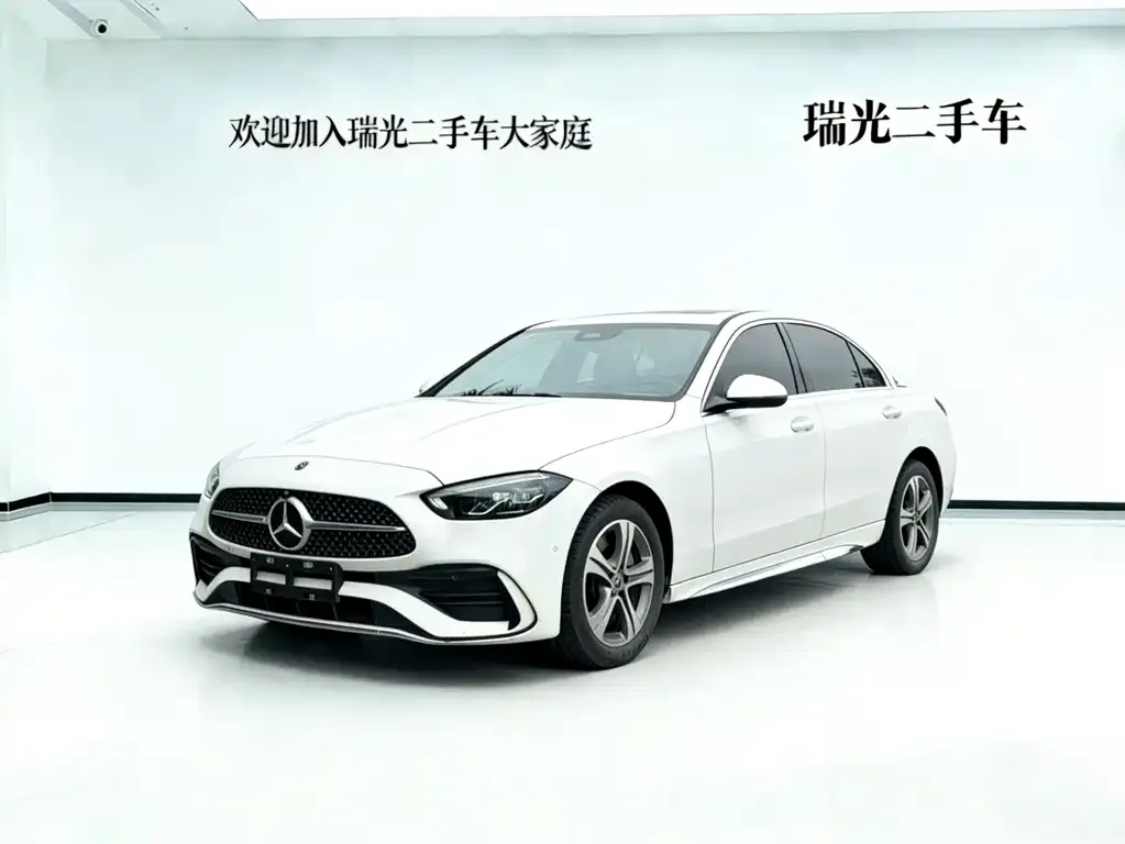 Mercedes-Benz C-Class — фото 1