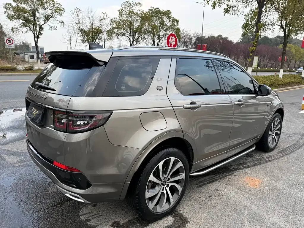 Land Rover Discovery Sport — фото 10