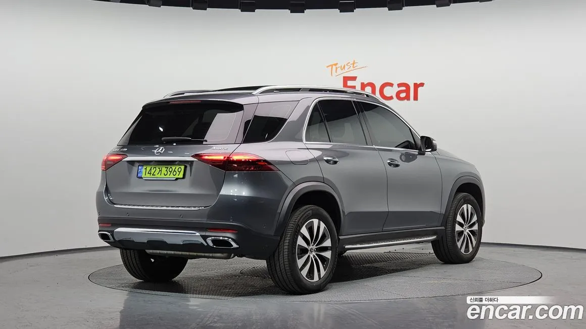 Mercedes-Benz GLE-Class — фото 2