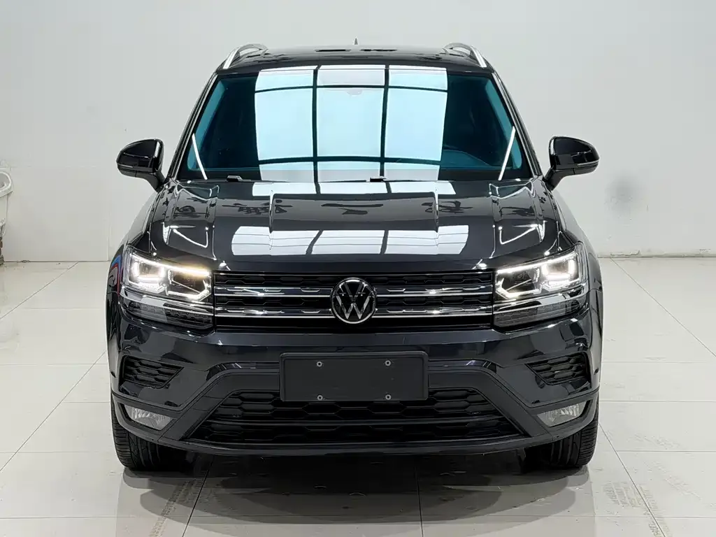 Volkswagen Tharu — фото 2