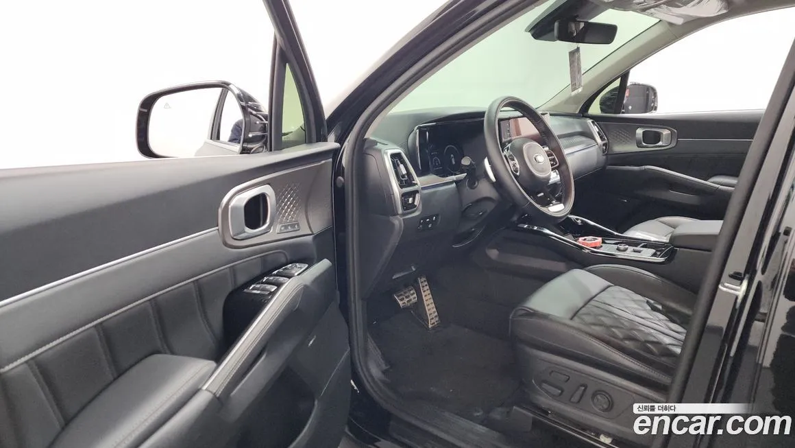 Kia Sorento — фото 10