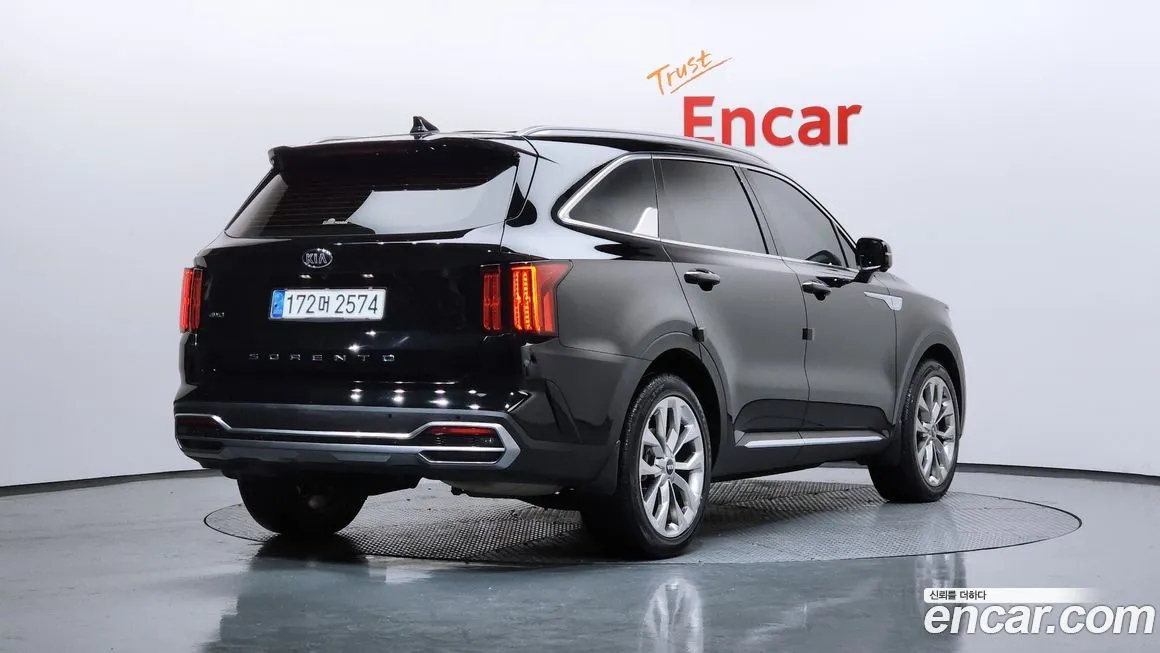 Kia Sorento — фото 5