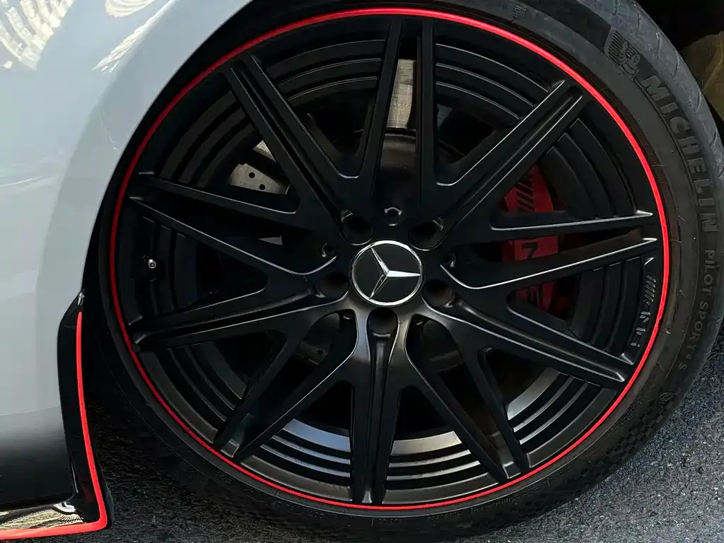 Mercedes-Benz C-Class AMG New Energy — фото 2