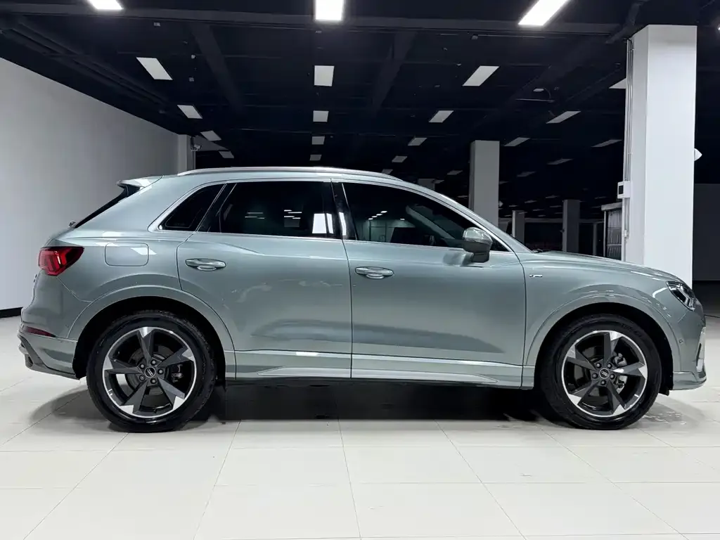 Audi Q3 — фото 2