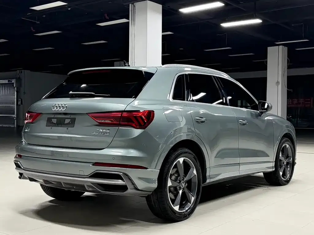 Audi Q3 — фото 4