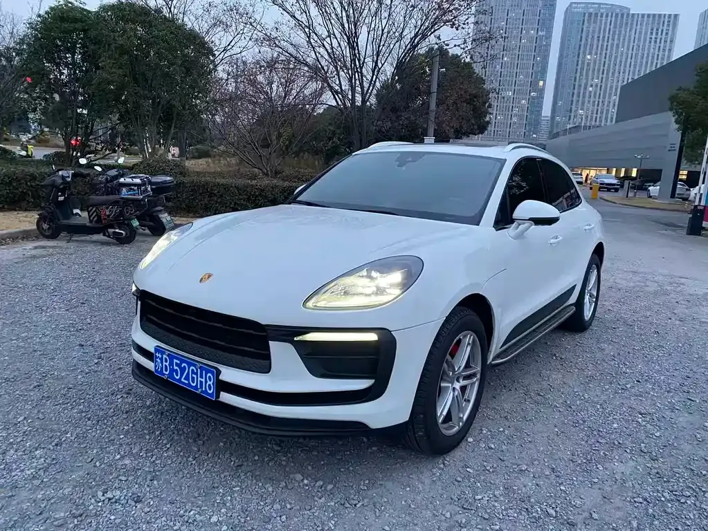 Porsche Macan — фото 1