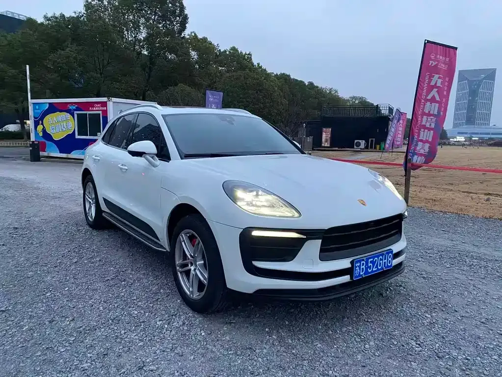 Porsche Macan — фото 10