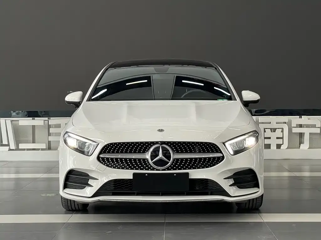 Mercedes-Benz A-Class — фото 8