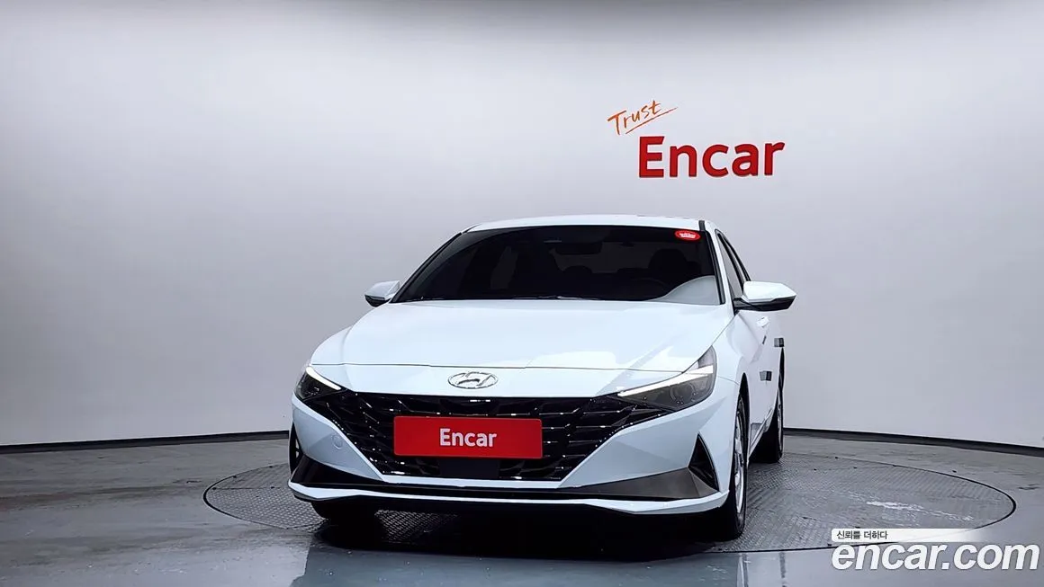 Hyundai AVANTE — фото 2