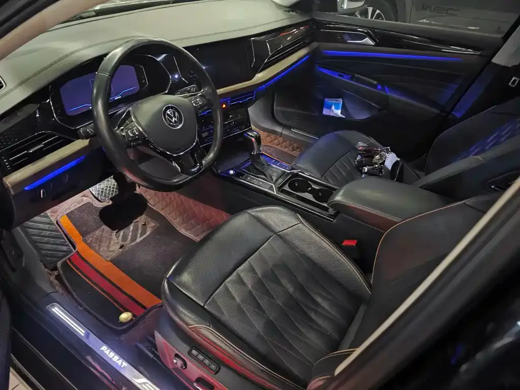 Volkswagen Passat — фото 4