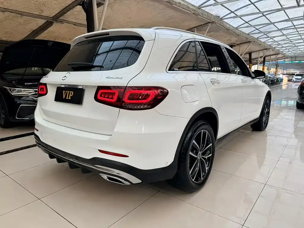 Mercedes-Benz GLC — фото 9