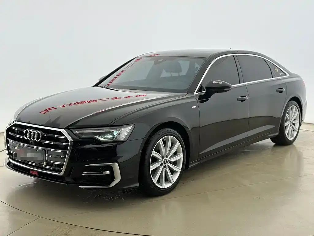 Audi A6L — фото 1