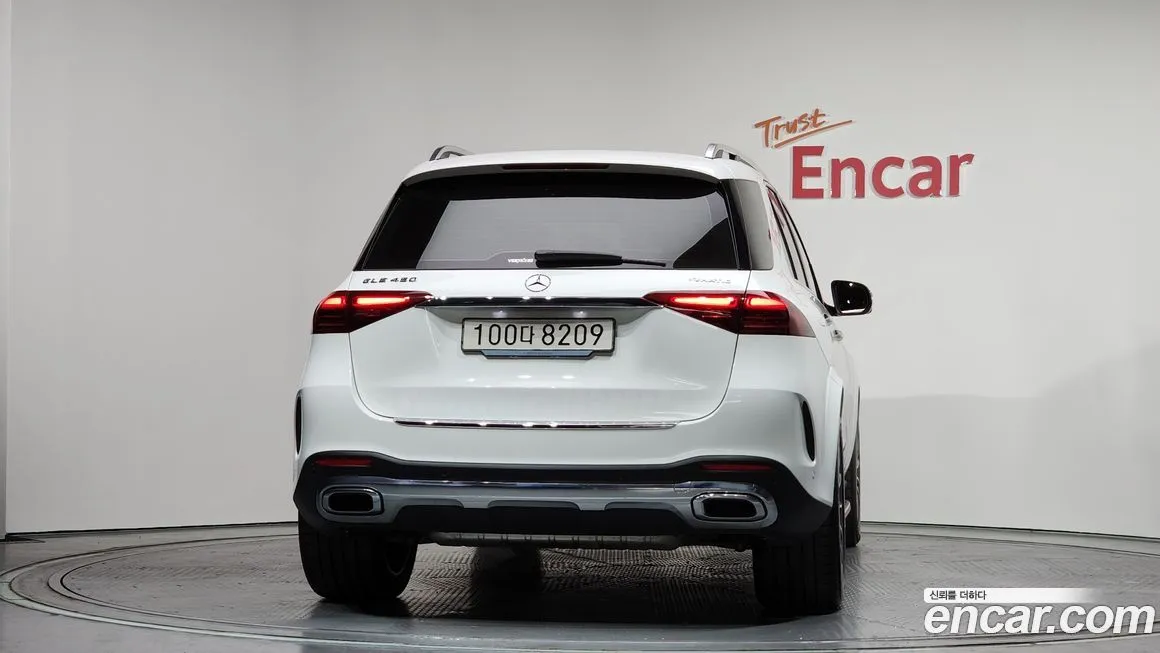 Mercedes-Benz GLE-Class — фото 4