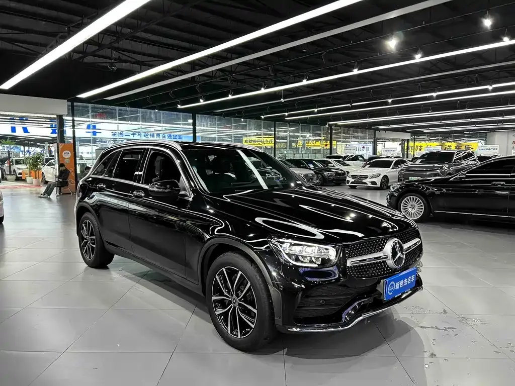 Mercedes-Benz GLC — фото 6
