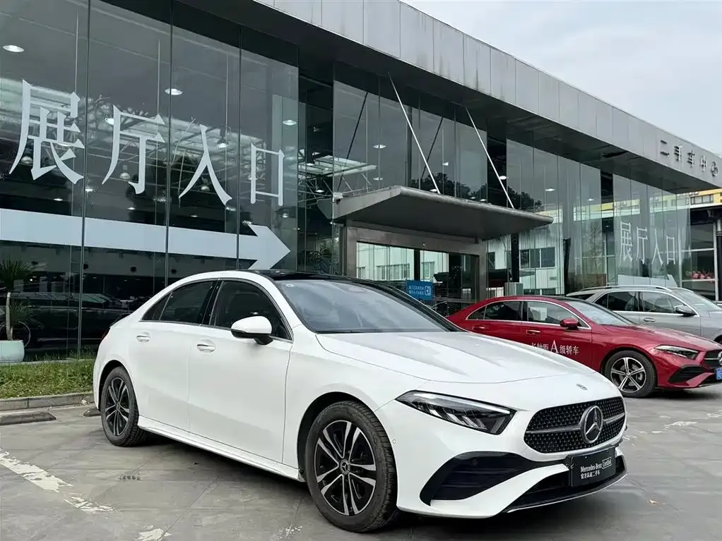 Mercedes-Benz A-Class — фото 9
