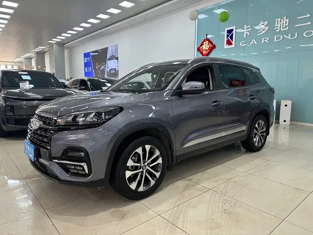 Chery Tiggo 8 — фото 2