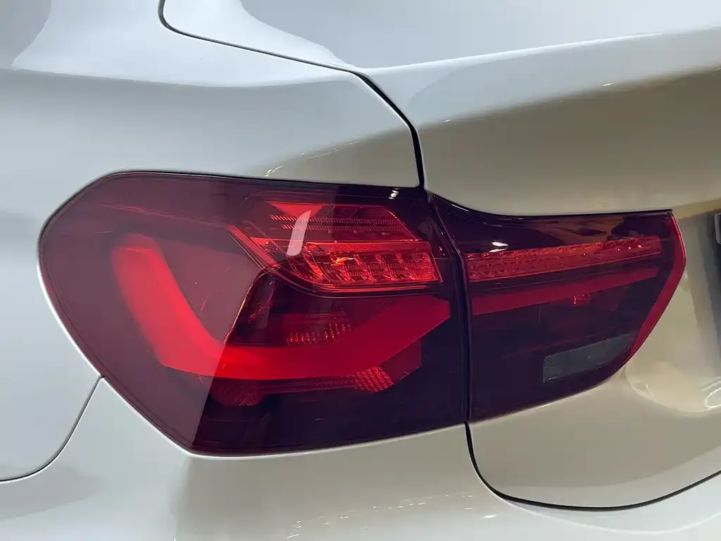 BMW 1 Series — фото 9