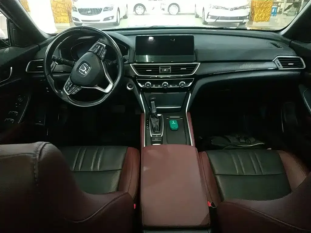 Honda Inspire — фото 6