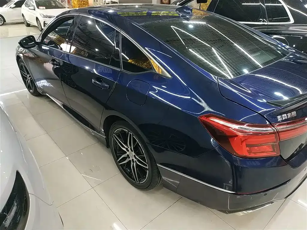 Honda Inspire — фото 5