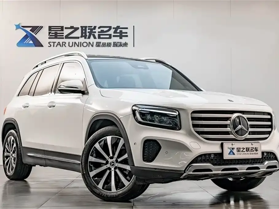 Mercedes-Benz GLB — фото 10