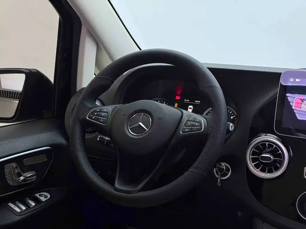 Mercedes-Benz Vito — фото 2