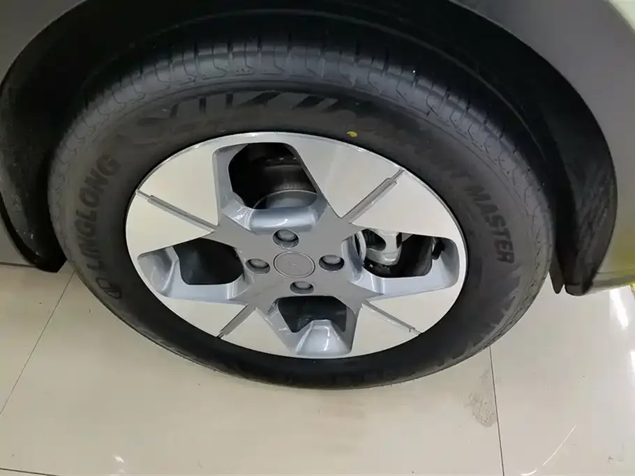 Geely Starburst — фото 6