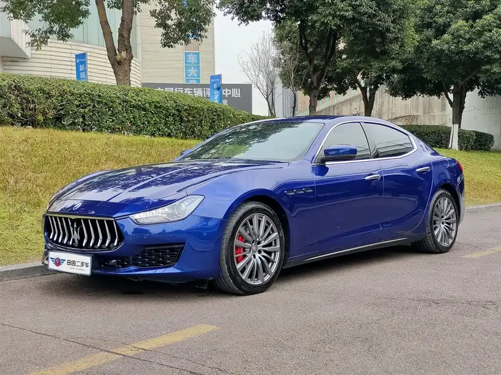Maserati Ghibli — фото 1
