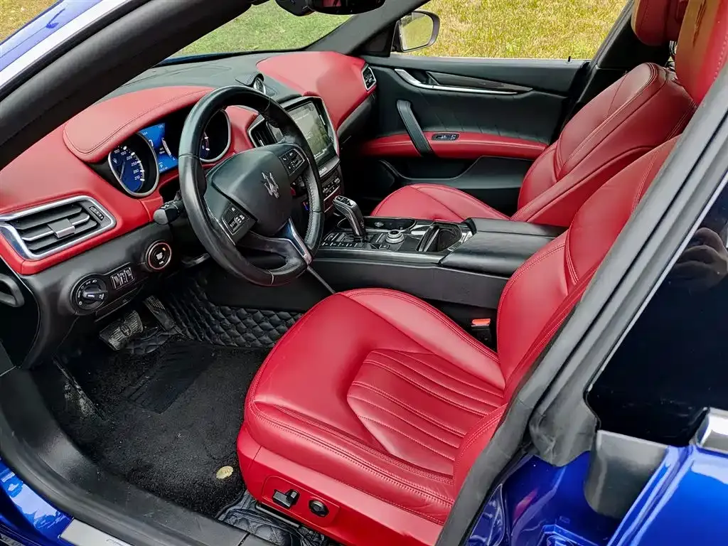Maserati Ghibli — фото 8