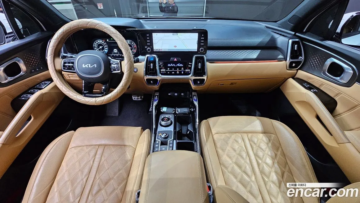 Kia Sorento — фото 10