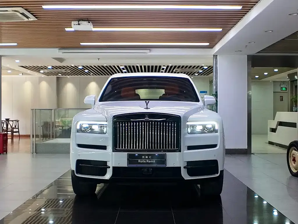 Rolls-Royce Cullinan — фото 2
