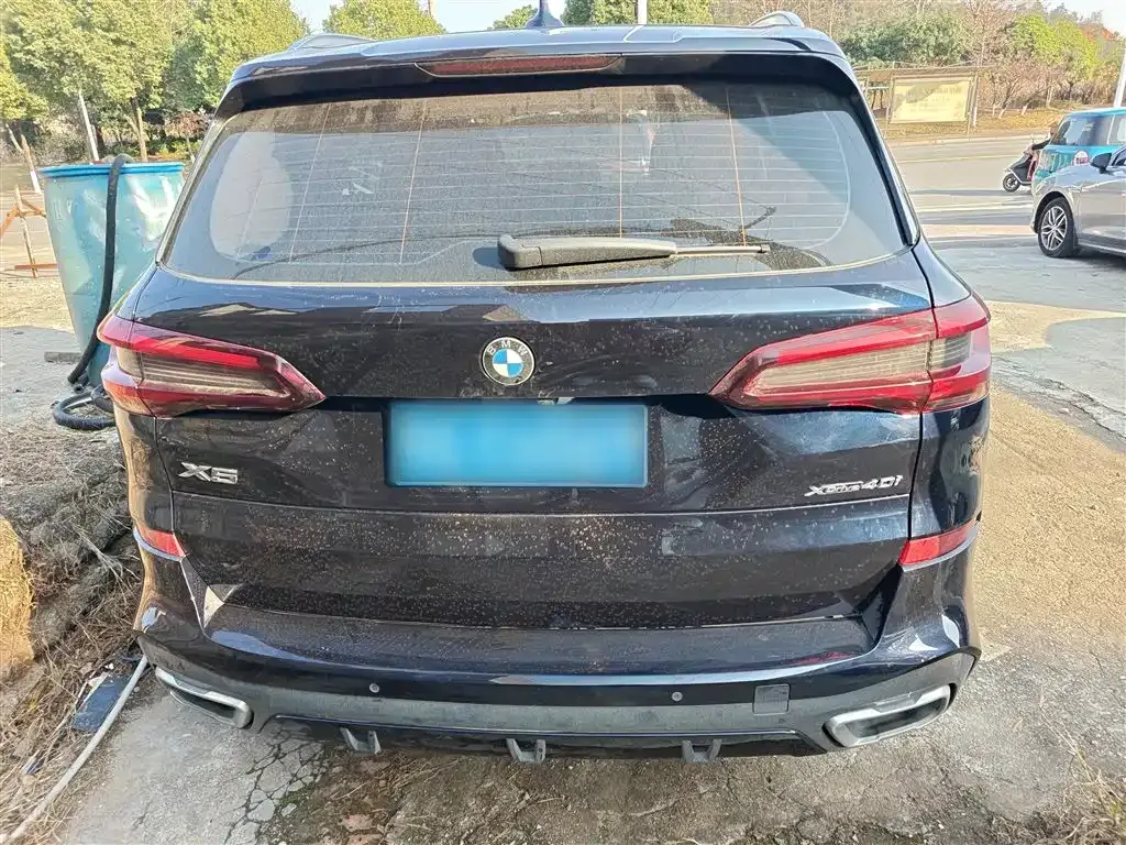 BMW X5 (Import) — фото 8