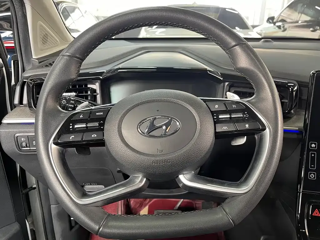 Hyundai Custo — фото 10