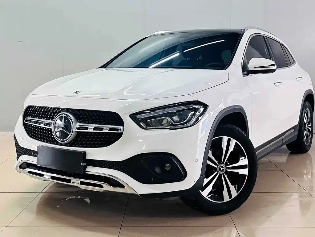 Mercedes-Benz GLA — фото 3
