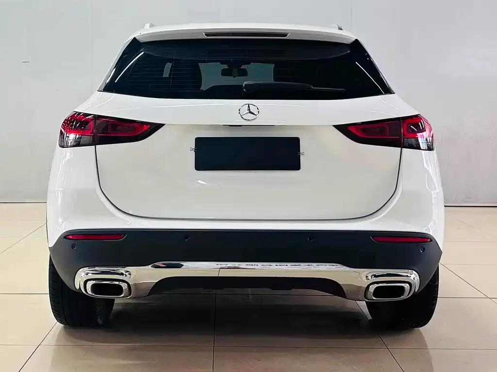 Mercedes-Benz GLA — фото 8