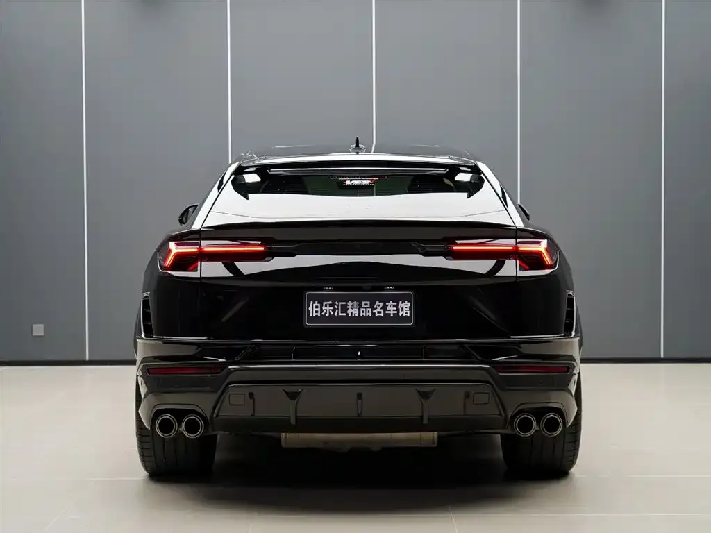 Lamborghini Urus — фото 2