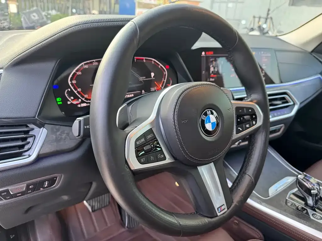 BMW X5 (Import) — фото 2