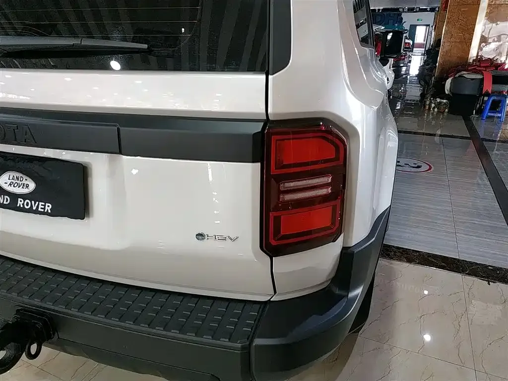 Toyota Prado — фото 3