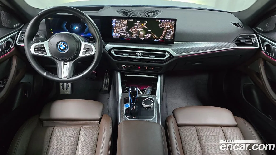 BMW i4 — фото 7