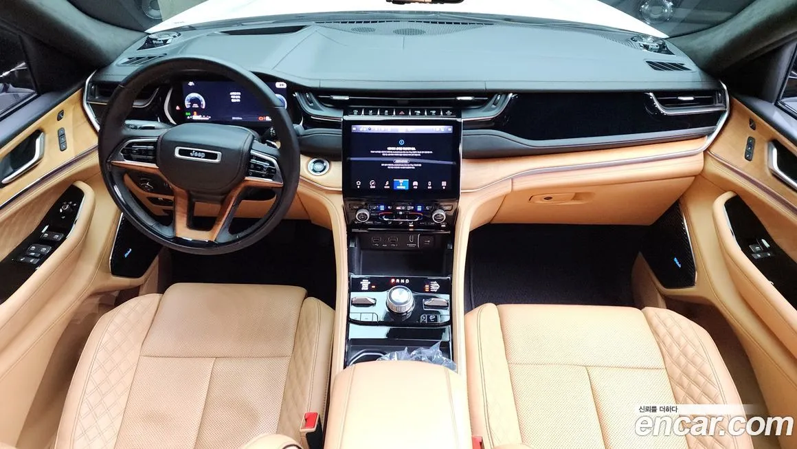 Jeep Cherokee — фото 8