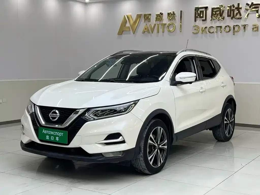 Nissan Qashqai — фото 1