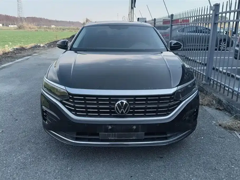Volkswagen Passat — фото 7