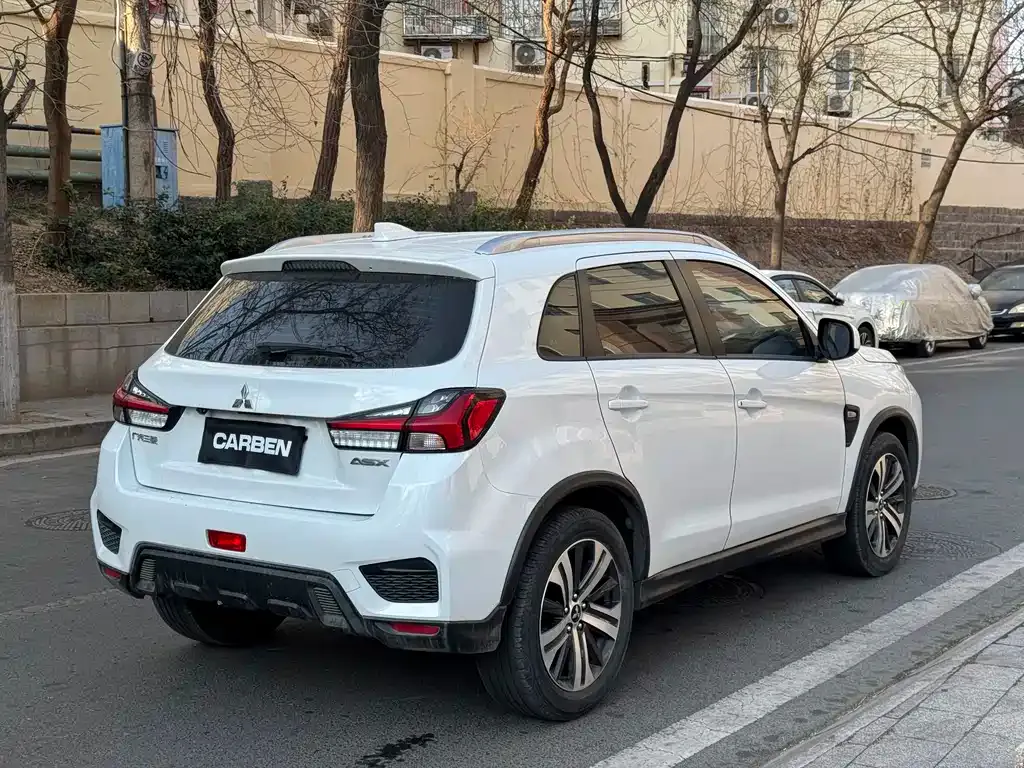 Mitsubishi ASX — фото 9