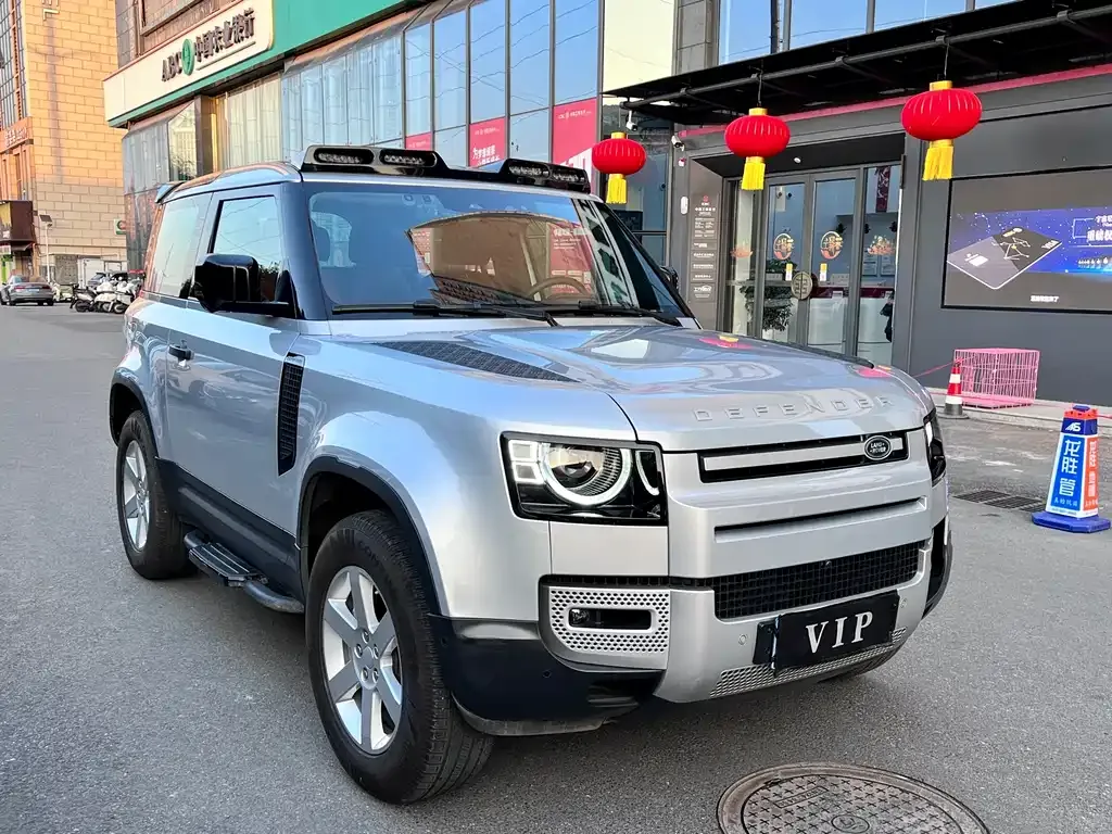 Land Rover Defender — фото 9
