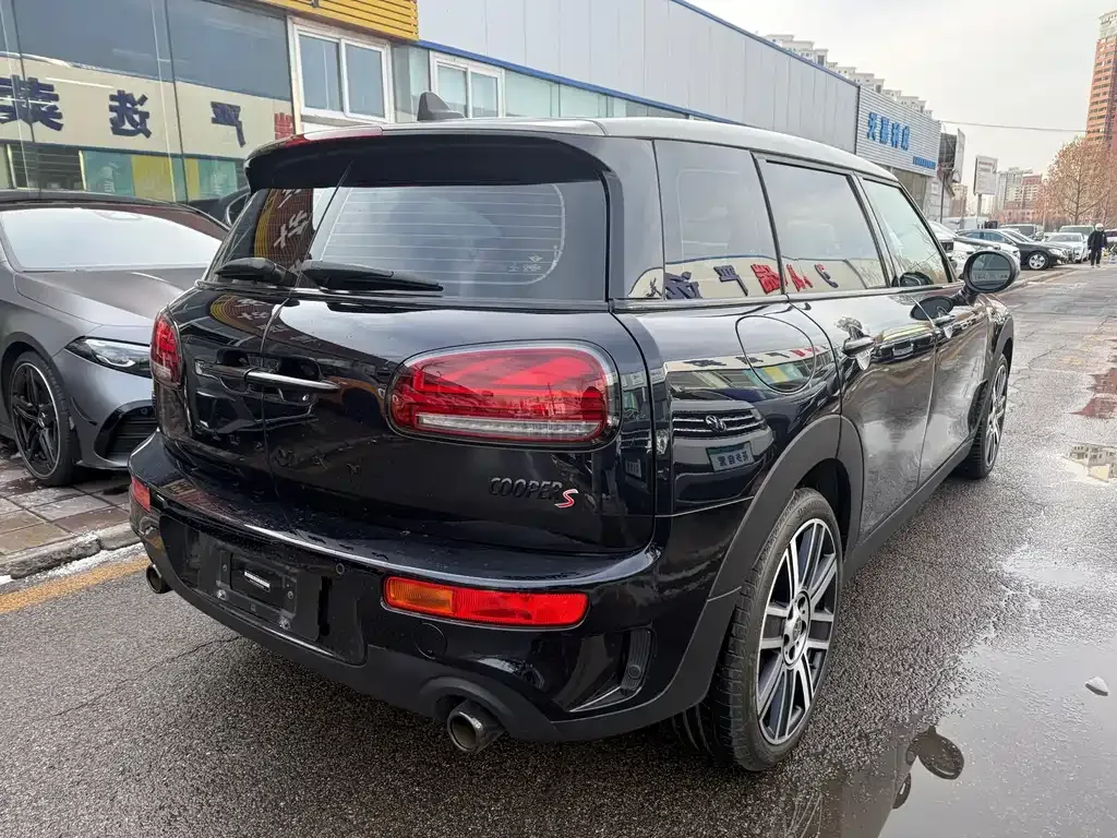 MINI Clubman — фото 6