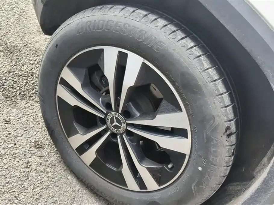 Mercedes-Benz GLA — фото 10