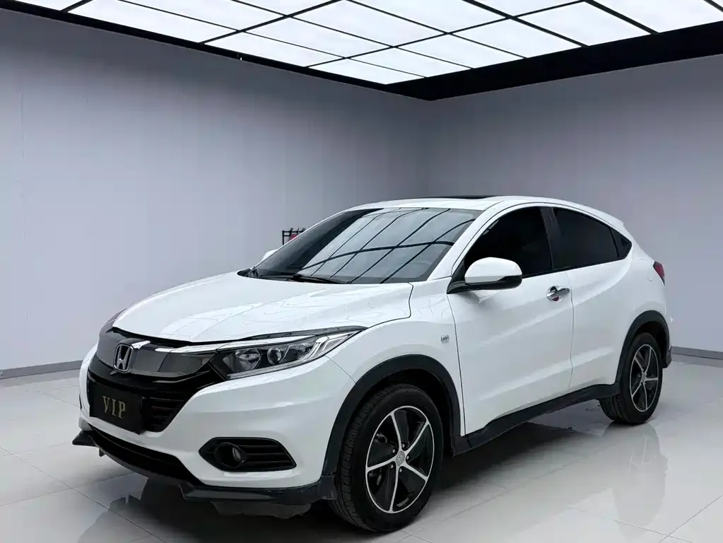 Honda Vezel — фото 1