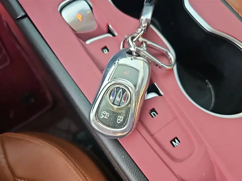 Buick Regal — фото 9